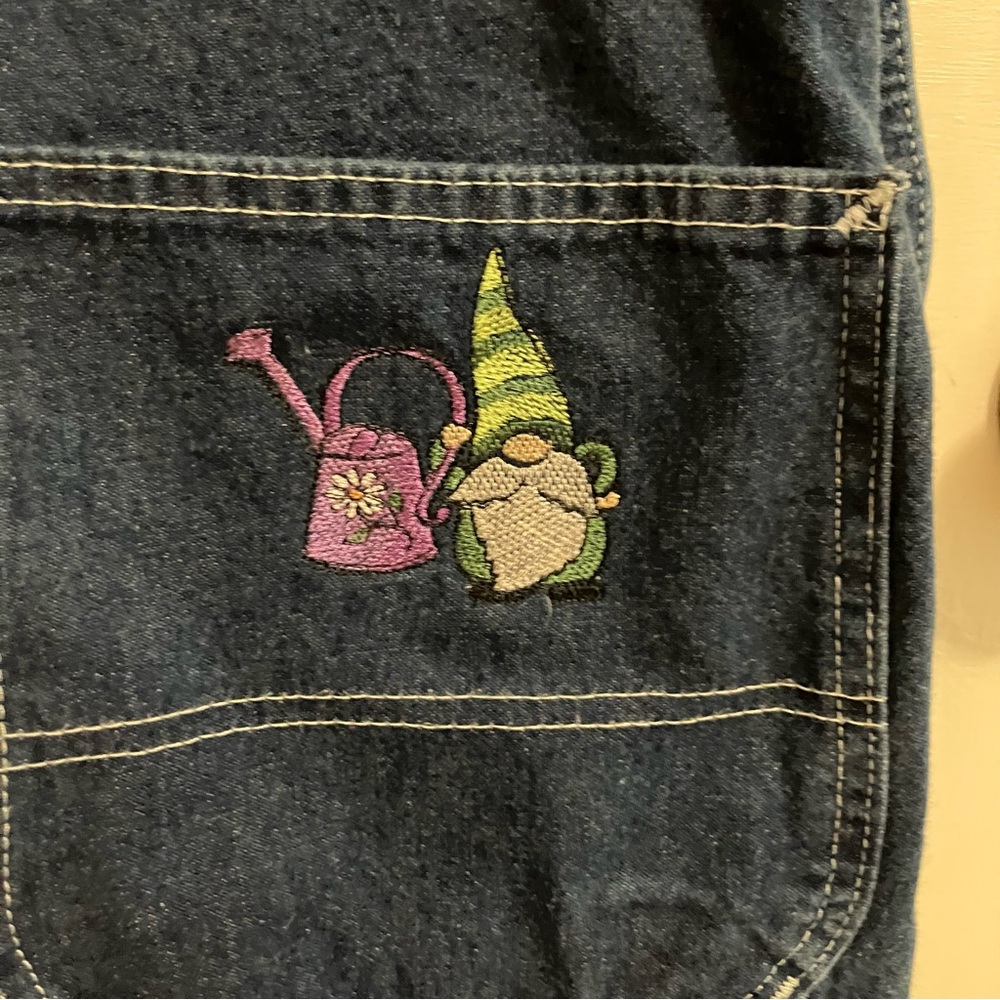 Garden Gnome/Mushroom embroidered Dickies overalls - Picture 8 of 14